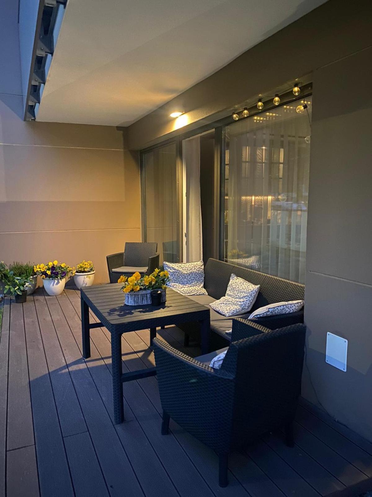 Lulu Apartments - Pod Masztami - Apartament Dwupokojowy - Basen Silownia Parking Kołobrzeg Exteriör bild