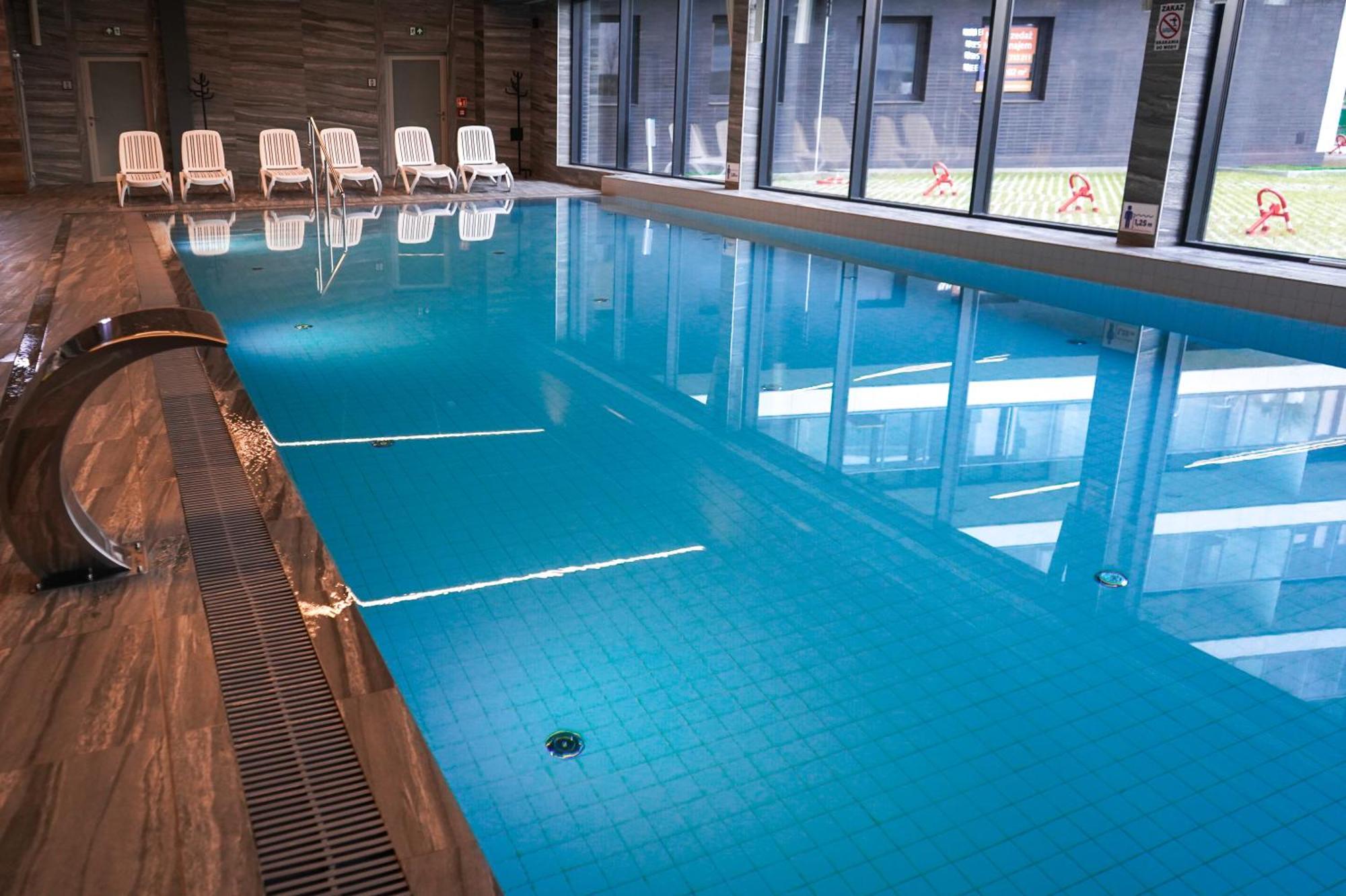Lulu Apartments - Pod Masztami - Apartament Dwupokojowy - Basen Silownia Parking Kołobrzeg Exteriör bild