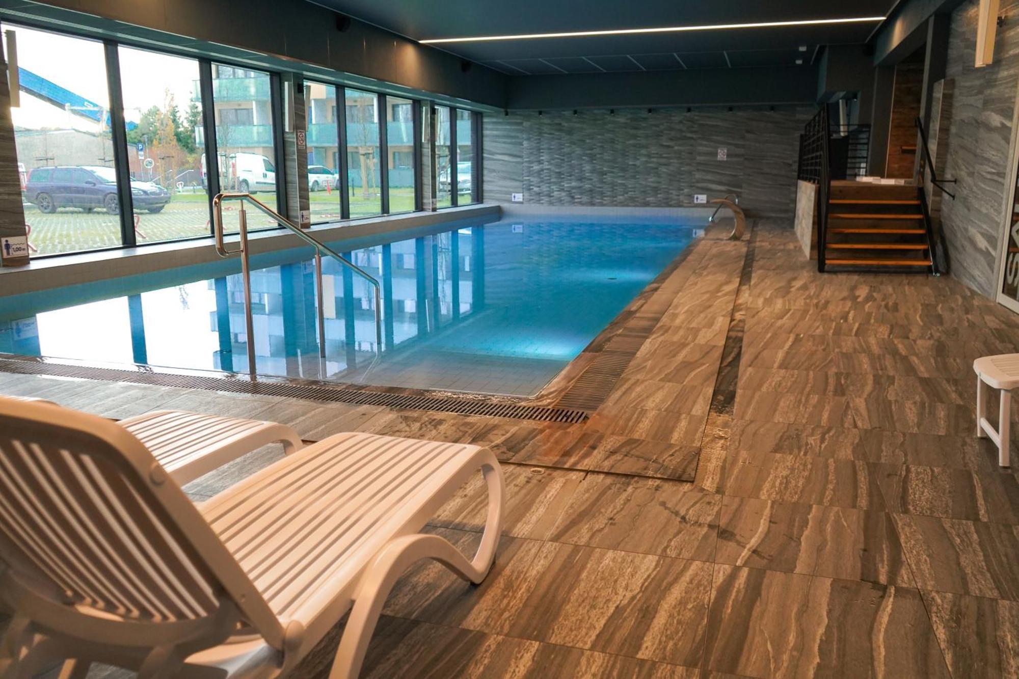 Lulu Apartments - Pod Masztami - Apartament Dwupokojowy - Basen Silownia Parking Kołobrzeg Exteriör bild